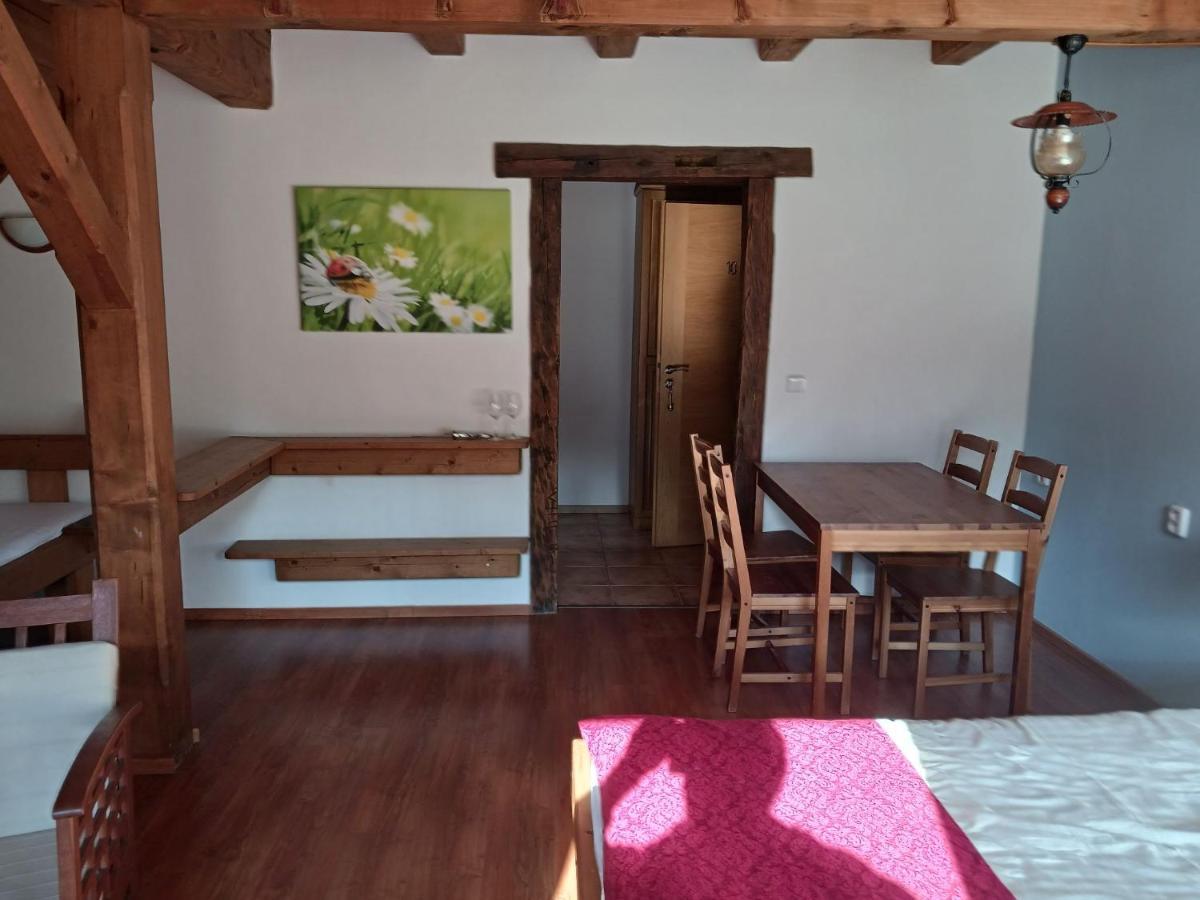 Hotel Leyla Фримбурк Екстериор снимка