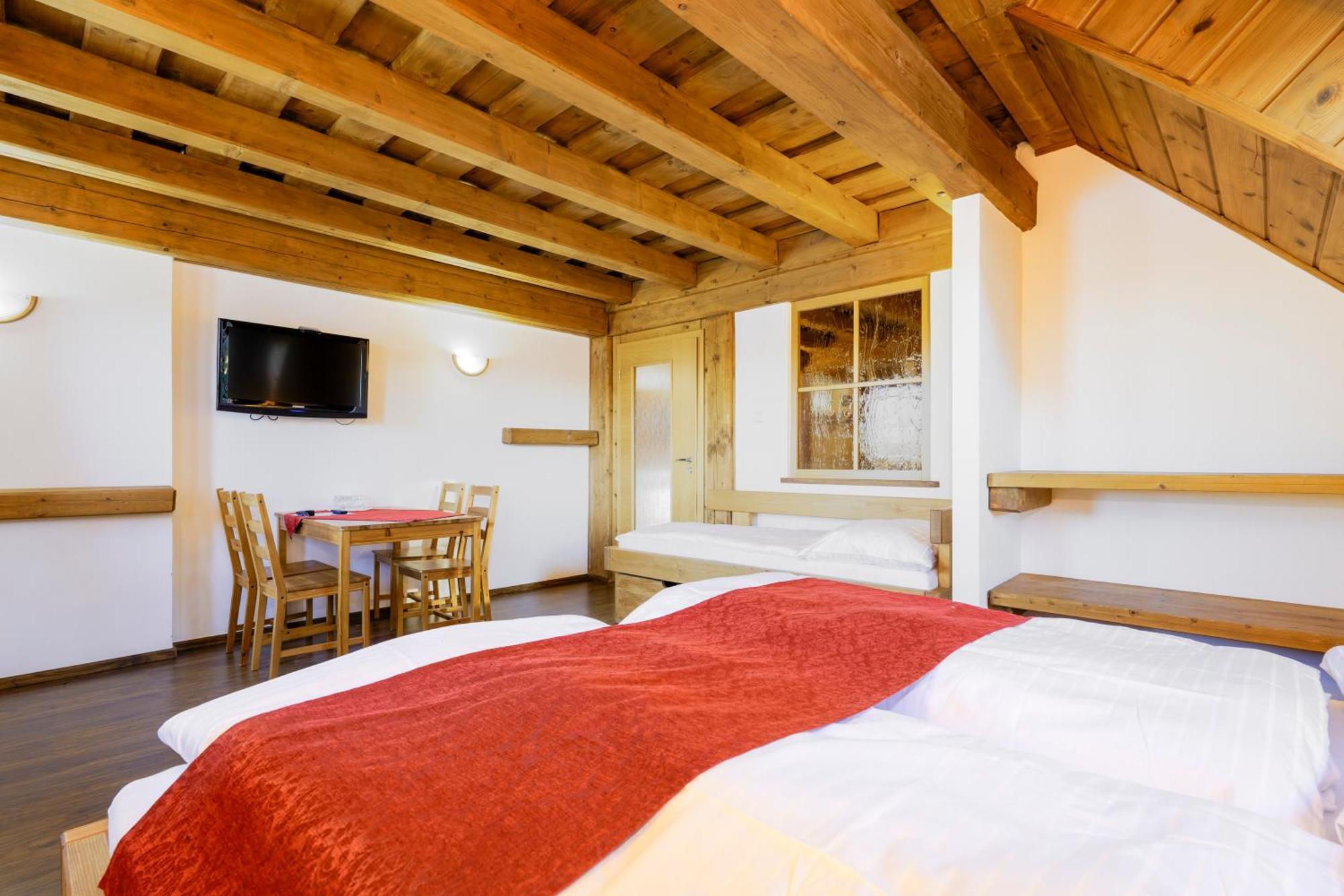 Hotel Leyla Фримбурк Екстериор снимка
