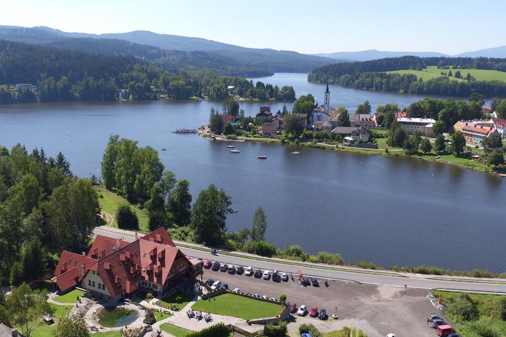 Hotel Leyla Фримбурк Екстериор снимка